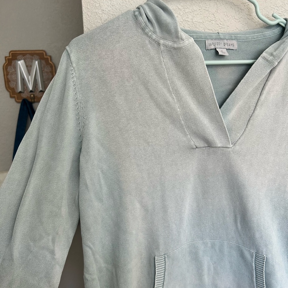 BAREFOOT DREAMS | Sunbleached 100% cotton bonfire hoodie sage green size medium - Picture 4 of 7